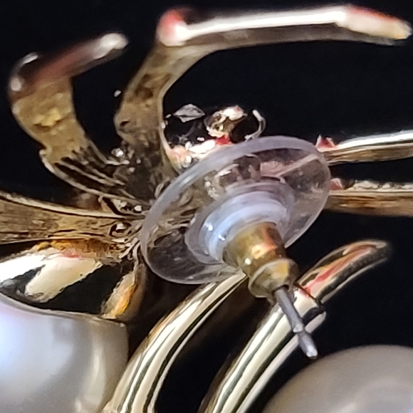 Cool & elegant large spider earrings - Picture 5 of 9